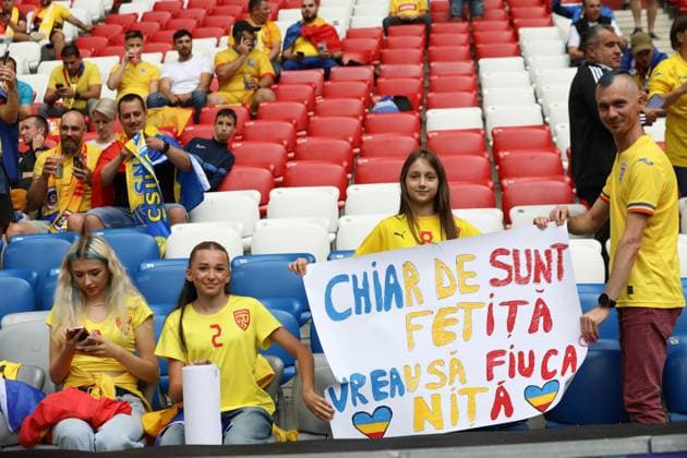 July 2, 2024, Munich, Bavaria, Germany: Fans of Team Romania during the UEFA EURO, EM, Europameisterschaft,Fussball 2024 Round of 16 between ROMANIA and NETHERLANDS at Allianz Arena in Munich, Germany Munich Germany - ZUMAc179 20240702_zep_c179_005 Copyright: xMickaelxChavetx