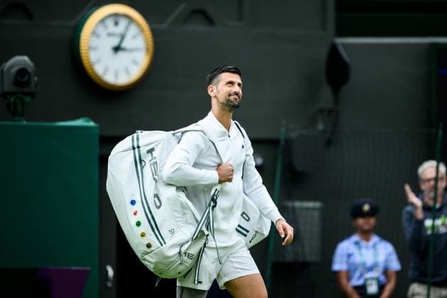240702 Novak Djokovic of Serbia competes in a first round singles match during day 2 of Wimbledon on July 2, 2024 in London Photo Jesper Zerman BILDBYRAN kod JZ JZ0548 tennis wimbledon AELTC day 2 bbeng  Copyright: JESPERxZERMAN BB240702JZ017