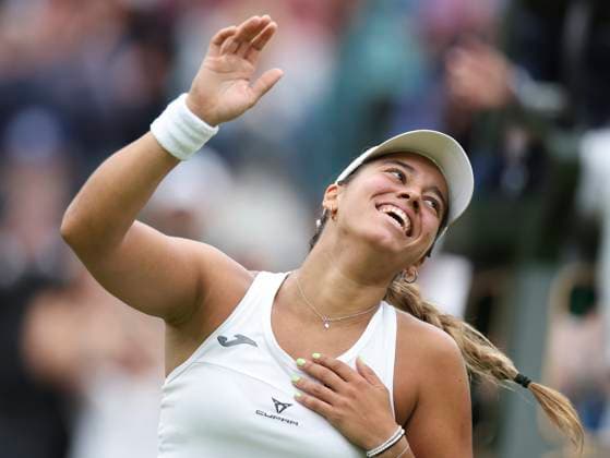 (240702) -- LONDON, July 2, 2024 -- Jessica Bouzas Maneiro celebrates after the women s singles first round match between Marketa Vondrousova of the Czech Republic and Jessica Bouzas Maneiro of Spain at Wimbledon tennis Championship in London, Britain, July 2, 2024. ) (SP)BRITAIN-LONDON-TENNIS-WIMBLEDON-DAY 2 HanxYan 