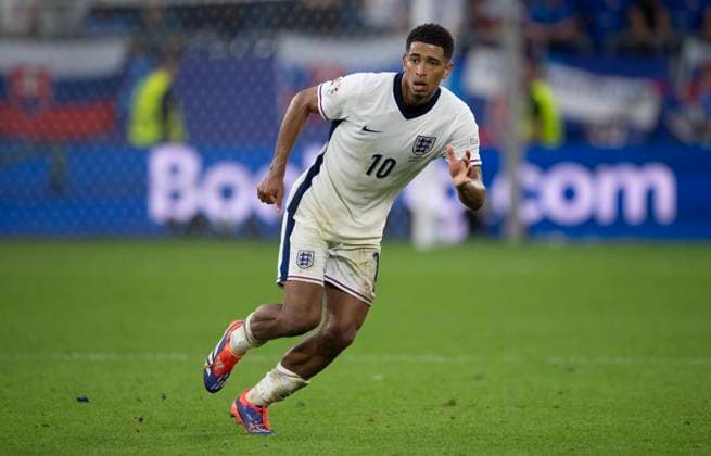 England v Slovakia: Round of 16 - UEFA EURO, EM, Europameisterschaft,Fussball 2024 GELSENKIRCHEN, GERMANY - JUNE 30: Jude Bellingham of England in action during the UEFA EURO 2024 round of 16 match between England and Slovakia at Arena AufSchalke on June 30, 2024 in Gelsenkirchen, Germany. (Photo by Joe Prior Visionhaus via ) Jude Bellingham Gelsenkirchen Arena AufSchalke North Rhine-Westphalia Germany Copyright: xVisionhausx 776079115