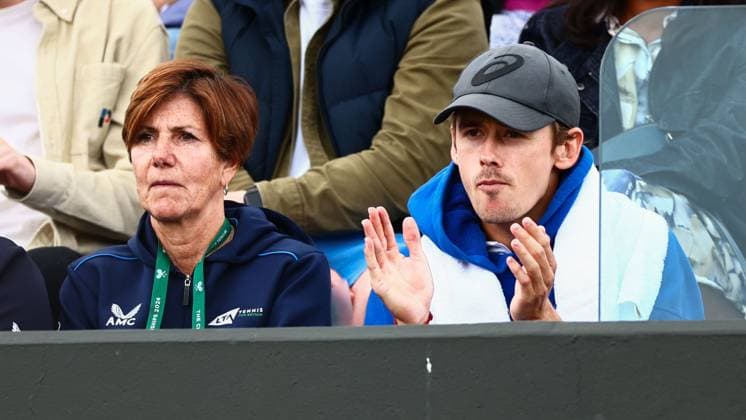 Alex de Minaur applauds, right Wimbledon Tennis Championships, Day 2, The All England Lawn Tennis and Croquet Club, London, UK - 02 Jul 2024  Copyright: xJamesxMarsh Shutterstockx 14567680dp