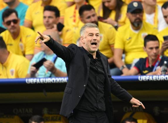 Germany Soccer Euro 2024 Romania - Netherlands 8721231 02.07.2024 Romania s head coach Edward Iordanescu reacts during the UEFA EURO, EM, Europameisterschaft,Fussball 2024 round of 16 soccer match between Romania and Netherlands at the Munich Football Arena in Munich, Germany. Alexey Filippov Sputnik Munich Germany  Copyright: xAlexeyxFilippovx