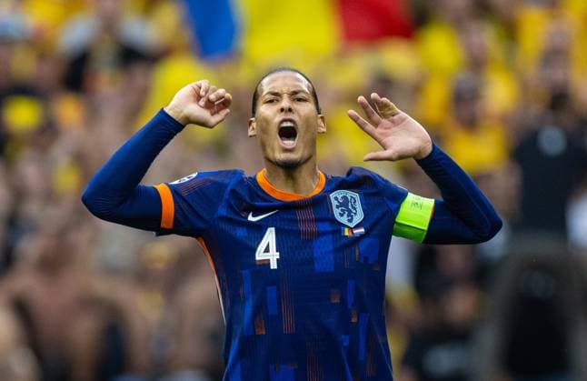 Football - UEFA EURO, EM, Europameisterschaft,Fussball 2024 - Round of 16 - Romania v The Netherlands MUNICH, GERMANY - Tuesday, July 2, 2024: Netherlands captain Virgil van Dijk during the UEFA Euro 2024 Round of 16 match between Romania and the Netherlands at the Allianz Arena. (Photo by David Rawcliffe Propaganda) MUNICH Allianz Arena BAVARIA GERMANY  Copyright: xDavidxRawcliffex P2024-07-02-Romania_Netherlands-31