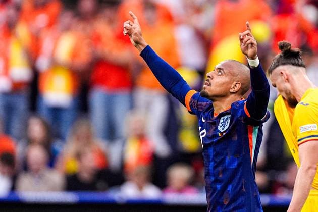 2024-07-02 Romania v Netherlands - Round of 16 - UEFA EURO, EM, Europameisterschaft,Fussball 2024 MUNICH, GERMANY - JULY 2: Donyell Malen of the Netherlands celebrates after scoring his teams second goal during the Round of 16 - UEFA EURO 2024 match between Romania and Netherlands at Munich Football Arena on July 2, 2024 in Munich, Germany. (Photo by Joris Verwijst BSR Agency) Munich Germany Content not available for redistribution in The Netherlands directly or indirectly through any third parties. Copyright: xBSRxAgencyx