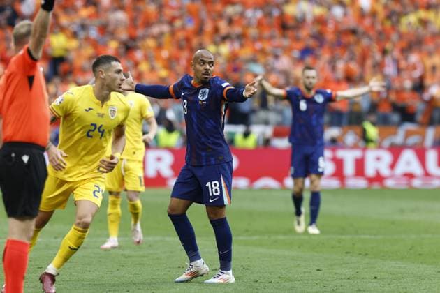 MUNCHEN, 02-07-2024, Stadium Allianz Arena, European Football Championship Euro2024, Round of 16 match no.40 between Romania and Netherlands. Romania - Netherlands (Euro2024)  x25661950x Copyright: