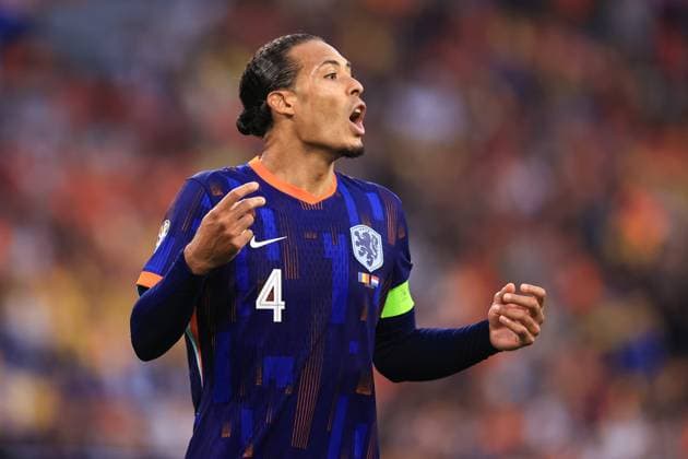 Fußball UEFA EURO 2024 Achtelfinale Rumänien gegen Niederlande 2. Juli 2024 UEFA EURO 2024 Achtelfinale Rumänien gegen Niederlande Virgil van Dijk aus den Niederlanden Foto Simon Stacpoole Abseits München Deutschland  Copyright: xSimonxStacpoolexOffside