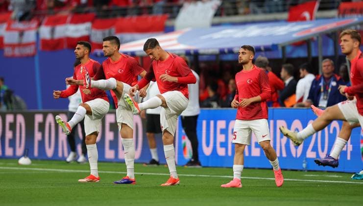 Austria Turkey UEFA EURO 2024 Leipzig, 02 07 2024, Leipzig Stadium, UEFA EURO 2024 Germany , Round of 16, Austria AUT vs Turkey TUR , Warm up In the picture players Turkey , Picture Point