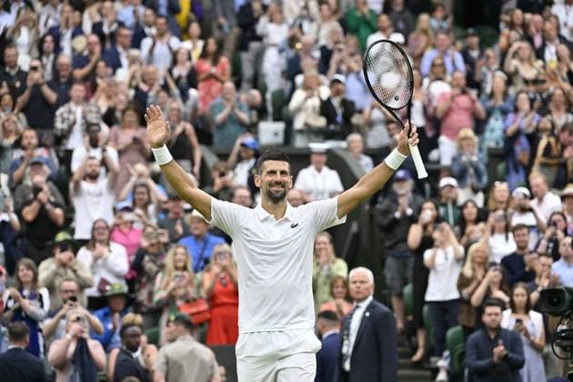 Tennis : Wimbledon 2024 - England - Novak Djokovic - Serbie Tennis : Wimbledon 2024 - England - 02 07 2024 ChrysleneCaillaud Panoramic 