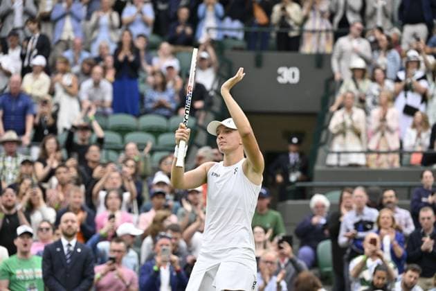 Tennis : Wimbledon 2024 - England - Iga Swiatek - Pologne Tennis : Wimbledon 2024 - England - 02 07 2024 ChrysleneCaillaud Panoramic 