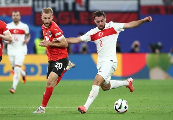 02 07 2024, xtgx, European Football Championship 2024 1 8 Final, Austria Turkey emspor, v l Konrad Laimer Austria , Orkun Kökcü Turkey Turkey UEFA REGULATIONS PROHIBIT ANY USE OF PHOTOGRAPHS as IMAGE SEQUENCES and or QUASI VIDEO Leipzig