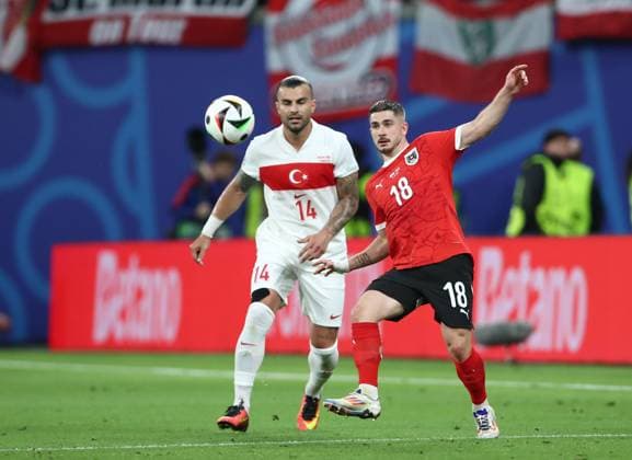 02 07 2024, xtgx, European Football Championship 2024 1 8 Final, Austria Turkey emspor, v l Abdulkerim Bardakci Turkey Turkey , Romano Schmid Austria UEFA REGULATIONS PROHIBIT ANY USE OF PHOTOGRAPHS as IMAGE SEQUENCES and or QUASI VIDEO Leipzig