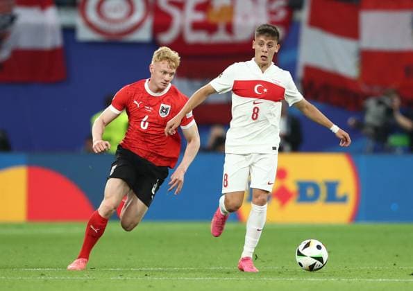 02 07 2024, xtgx, European Football Championship 2024 1 8 Final, Austria Turkey emspor, v l Nicolas Seiwald Austria , Arda Güler Gueler Turkey Turkey UEFA REGULATIONS PROHIBIT ANY USE OF PHOTOGRAPHS as IMAGE SEQUENCES and or QUASI VIDEO Leipzig