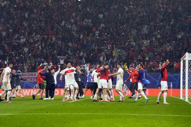 Turkey final celebration during the Euro 2024 soccer match between Austria and Turkey at the Red Bull Arena -Round of 16, Leipzig, Germany - Tuesday July 02, 2024. - Soccer .  Copyright: xFabioxFerrari LaPressex
