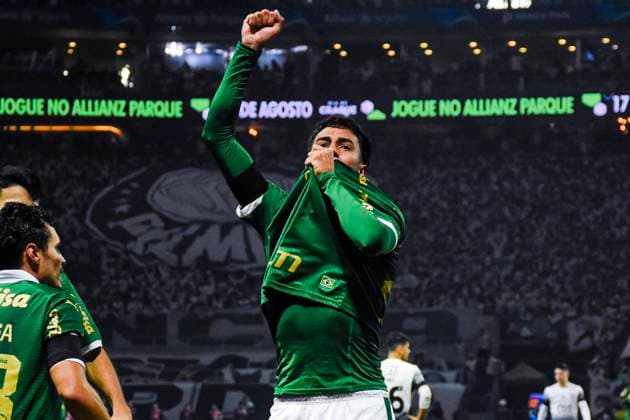 Vitor Reis of Palmeiras celebrates his goal during the Campeonato Brasileiro football match between Palmeiras and Corinthians at the Allianz Parque stadium in Sao Paulo, Brazil. (Roberto Casimiro SPP) Copyright: xRobertoxCasimiro SPPx spp-en-RoCa-RC4_ROC_Palmeiras_Corinthians_01Jul2024_SP901