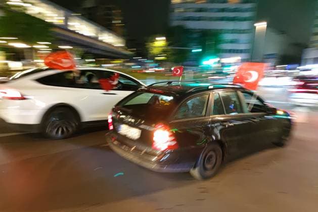 Berlin, Germany, 02 07 2024 Kreuzberg European Football Championship 2024, round of 16, Austria Turkey Turks celebrate their teams victory and entry into the quarter-finals at Kottbusser Tor Copyright: xdtsxNachrichtenagenturx dts_42951