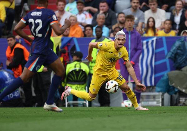 RECORD DATE NOT STATED Ianis Hagi ball control. Euro 2024 - Romania vrs Netherlands - Munich Arena Stadium Soccer 2024: Euro 2024: Romania vs Netherlands  - ZUMA 20240702_spo_a278_042 Copyright: xx