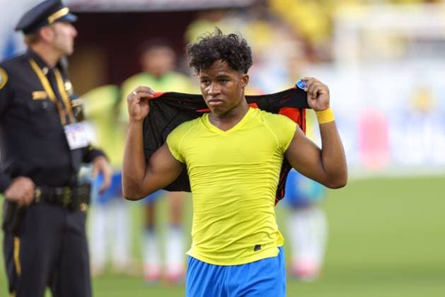 July 2, 2024, Santa Clara, Ca, UNITED STATES: Endrick of Brazil during a match against Colombia in Group D of the Copa America at the .LeviÃ¢â‚¬â ¢s Stadium in Santa Clara, California in the United States this Tuesday, July 2, 2024 Santa Clara UNITED STATES - ZUMAv122 20240702_aap_v122_080 Copyright: xWilliamxVolcovx