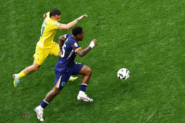 Romania v Netherlands: Round of 16 - UEFA EURO, EM, Europameisterschaft,Fussball 2024 Steven Bergwijn is playing during the UEFA Euro 2024 round of 16 football match between the Netherlands and Romania at the Munich Football Arena, in Munich, Germany, on July 2, 2024. Munich Germany  Copyright: xIbrahimxEzzatx originalFilename:ezzat-notitle000101_np7WN.jpg