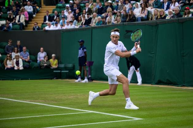240703 Casper Ruud of Norway competes in a second round singles match during day 3 of Wimbledon on July 3, 2024 in London Photo Jesper Zerman BILDBYRAN kod JZ JZ0549 tennis wimbledon day 3 bbeng  Copyright: JESPERxZERMAN BB240703JZ014