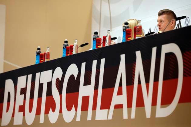 Sport Bilder des Tages Germany s player Toni Kroos attends a press conference, PK, Pressekonferenz after a training session of the German team held in Herzogenaurach, Germany, 03 July 2024. Press conference of Toni Kroos !ACHTUNG: NUR REDAKTIONELLE NUTZUNG!  Copyright: xALBERTOxESTÉVEZx GRAF1160 20240703-55014047675007_1007