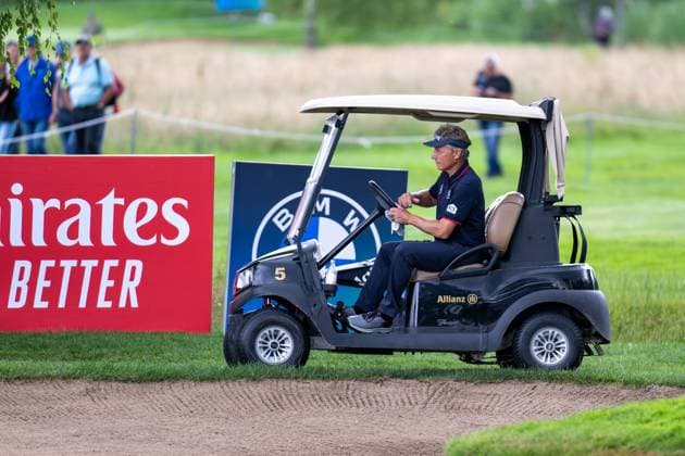Bernhard Langer in the golf car in front of the Emirates and BMW advertising, BMW International Open 2024, Golf, 03 07 2024 Munich Bavaria Germany Copyright: xkolbert-press UlrichxGamelx