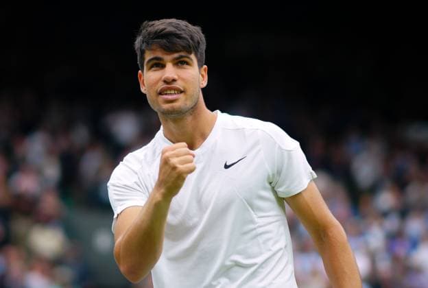 Carlos Alcaraz celebrates victory in his second round match Wimbledon Tennis Championships, Day 3, The All England Lawn Tennis and Croquet Club, London, UK - 03 Jul 2024  Copyright: xJavierxGarcia Shutterstockx 14568269ed