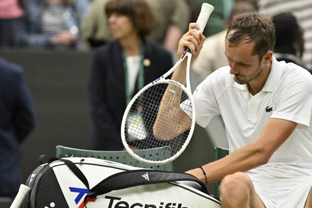 Tennis : Wimbledon 2024 - England - Daniil Medvedev - Russie Tennis : Wimbledon 2024 - England - 03 07 2024 ChrysleneCaillaud Panoramic 