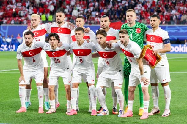 On the Picture Turkey, Team, Turkey, Mannschaft, Startelf 02 07 2024, Austria vs Turkey, European Championship 2024, Round of 16, Germany, Leipzig, Red Bull Arena, DFL REGULATIONS PROHIBIT ANY USE OF PHOTOGRAPHS AS IMAGE SEQUENCES AND OR QUASI VIDEO Copyright: HMBxMedia xJulienxBecker