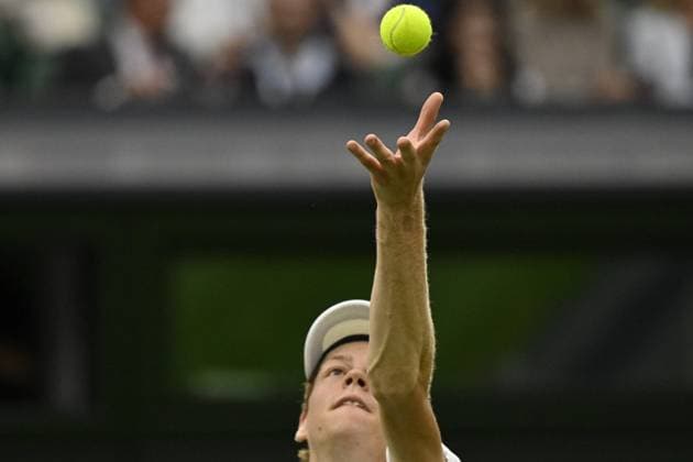 Tennis : Wimbledon 2024 - England - Jannick Sinner - Italie Tennis : Wimbledon 2024 - England - 03 07 2024 ChrysleneCaillaud Panoramic 