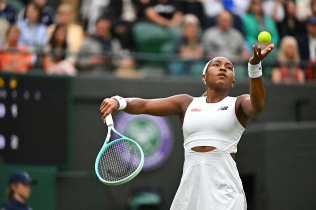Sport Bilder des Tages Wimbledon - Second Round Cori Gauff (USA) during her second round match at the 2024 Wimbledon Championships at the AELTC in London, UK, on July 3, 2024. Photo by Corinne Dubreuil ABACAPRESS.COM London United States  Copyright: xDubreuilxCorinne ABACAx