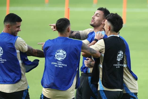 Argentina™s footballers joke with defender Nahuel Molina C during a training session ahead the match against Ecuador for the Copa America USA 2024 quarterfinal match, at Shell Energy Stadium in Houston, TX, on July 3, 2024 HOUSTON UNITED STATES Copyright: xALEJANDROxPAGNIx