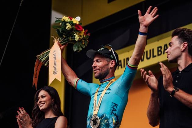 2024 Tour de France Stage 5 Picture by Zac Williams SWpix.com - 03 07 2024 - Cycling - 2024 Tour de France - Stage 5: Saint-Jean-de-Maurienne to Saint Vulbas, France - Mark Cavendish of Team Astana Qazaqstan wins Stage 5 today in Saint Vulbus, France, taking his total Tour de France stage wins to 35 and breaking the record of 34 he shared with Belgian cycling legend Eddy Merckx. Saint Vulbas Ain FRA Copyright: x xSWpix.comx(t axPhotographyxHubxLtd)xZacxWilliams SWpix.comx SWP-2570-0190