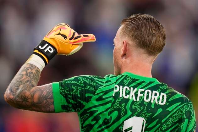 England s goalkeeper Jordan Pickford during the Euro 2024 soccer match between England and Slovakia for Round of 16 at the Veltins-Arena, Gelsenkirchen, Germany - Sunday 30, June , 2024. - Soccer .  Copyright: xFabioxFerrari LaPressex
