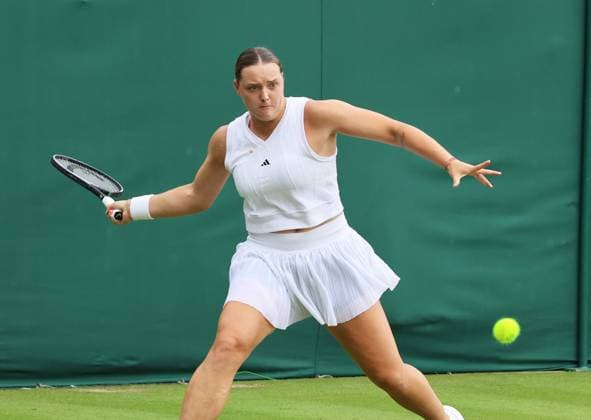 TENNIS - Wimbledon 2024 LONDON,ENGLAND,03.JUL.24 - TENNIS - WTA, Tennis Damen Tour, Wimbledon, Grand Slam. Image shows Jule Niemeier (GER).  GEPAxpictures xAlanxGrieves