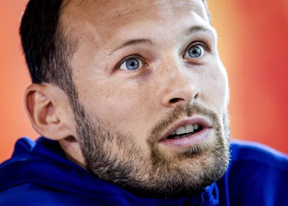 WOLFSBURG - Daley Blind during a media moment of the Dutch national team, Nationalteam in the Volkswagen Arena on July 4, 2024 in Wolfsburg, Germany. The Dutch national team is preparing for the quarter-finals of the European Football Championship in Germany against Turkey. ANP KOEN VAN WEEL UEFA EURO, EM, Europameisterschaft,Fussball 2024 Germany 2024 xVIxANPxSportx xxANPxIVx 502745047 originalFilename: 502745047.jpg