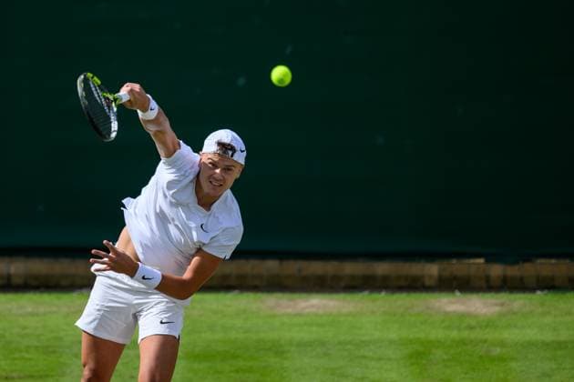 240704 Holger Rune of Denmark competes in a second round singles match during day 4 of Wimbledon on July 4, 2024 in London Photo Jesper Zerman BILDBYRAN kod JZ JZ0550 tennis wimbledon dag 4 bbeng  Copyright: JESPERxZERMAN BB240704JZ066