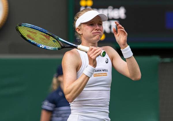 Tennis - Wimbledon Championship 2024 - Day 4 LONDON, ENGLAND - Thursday, July 4, 2024: Harriet Dart (GBR) shows her emotions as she celebrates her victory during the Ladies Singles 2nd Round match on Day Four of The Championships Wimbledon 2024 at the All England Lawn Tennis and Croquet Club. (Photo by Kirsten Holst Propaganda) LONDON All England Lawn Tennis and Croq GREATER LONDON ENGLAND  Copyright: xKirstenxHolstx 2024-07-04-034-Wimbledon_Day_4