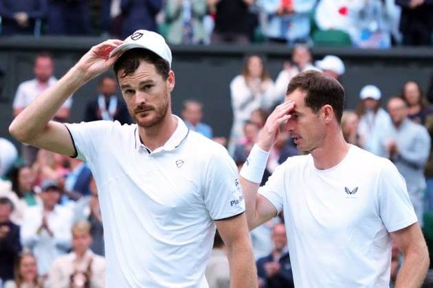 Andy Murray and Jamie Murray after defeat in their Men s Doubles first round match Wimbledon Tennis Championships, Day 4, The All England Lawn Tennis and Croquet Club, London, UK - 04 Jul 2024  Copyright: xJavierxGarcia Shutterstockx 14569389jc