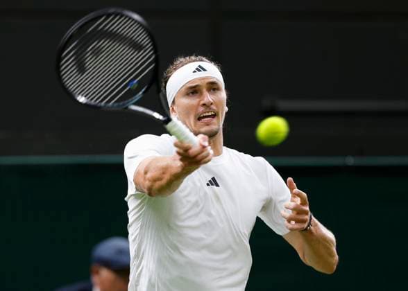 Alexander Zverev GER Tennis Wimbledon 2024 Grand Slam ITF ATP WTA AELTC London Great Britain 4 July 2024 Copyright: xJuergenxHasenkopfx
