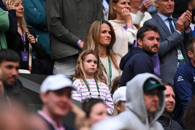 Wimbledon - Second Round Andy Murray (GBR) during a special ceremony on center court match at the 2024 Wimbledon Championships at the AELTC in London, UK, on July 4, 2024. Photo by Corinne Dubreuil ABACAPRESS.COM London United Kingdom  Copyright: xDubreuilxCorinne ABACAx