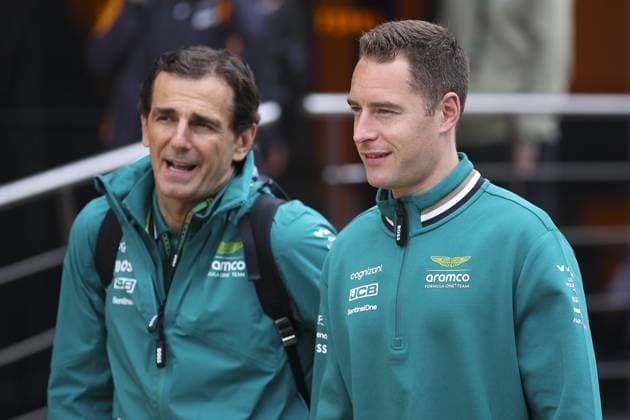 VANDOORNE Stoffel (bel), Reserve Driver of Aston Martin F1 Team, portrait and DE LA ROSA, Pedro Aston Martin F1 Team consultant during the Formula 1 Qatar Airways British Grand Prix 2024, 12th round of the 2024 Formula One World Championship, WM, Weltmeisterschaft from July 5 to 7, 2024 on the Silverstone Circuit, in Silverstone, United Kingdom - F1 - BRITISH GRAND PRIX 2024 DPPI Panoramic  240705_R12_GRAN_BRETAGNA_DP_EA016495