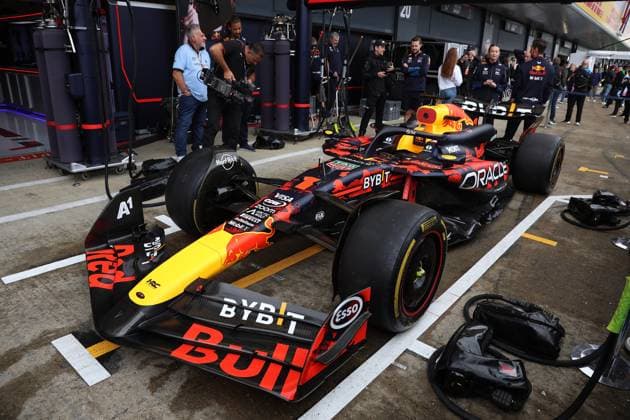 05 07 2024, xrarjax, Motorsport FIA Formula 1, British Grand Prix 2024 emspor, v l Pitlane car of Max Verstappen Oracle Red Bull Racing starting number 1 Silverstone