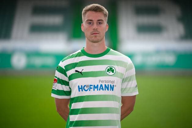 Gian Luca Gian Luca Itter SpVgg Greuther Fürth 04 07 2024 SpVgg Greuther Fürth Kleeblatt Spielvereinigung 2 Fußball Bundesliga BL Saison 2024 2025 Photo appointment Portrait appointment Presentation Press appointment Single photo Single photo Portrait Portrait Headshot