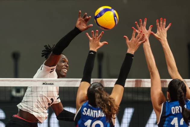 (240705) -- MANILA, July 5, 2024 -- Pamella Adhiambo Owino (L) of Kenya spikes the ball during the match between Puerto Rico and Kenya at the FIVB Women s Volleyball Challenger Cup 2024 in Manila, the Philippines, on July 4, 2024. ) (SP)PHILIPPINES-MANILA-VOLLEYBALL-FIVB WOMEN S CHALLENGER CUP 2024-PUERTO RICO VS KENYA ROUELLExUMALI 