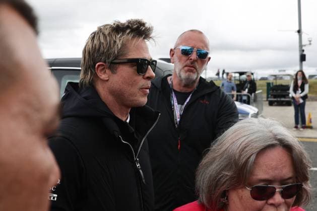 F1 British Grand Prix 2024 Practice 1 Brad Pitt before first practice ahead of the Formula 1 British Grand Prix at Silverstone Circuit in Northampton, Great Britain on July 5, 2024. Northampton United Kingdom  Copyright: xJakubxPorzyckix originalFilename:porzycki-f1britis240705_npK8p.jpg