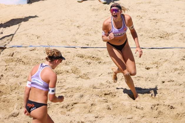 Beach volleyball, Beachvolleyball - Pro Beach Battle Masters SEEWALCHEN,AUSTRIA,05.JUL.24 - BEACH VOLLEYBALL - Beach Volleyball Tour PRO, Pro Beach Battle Masters Litzlberg. Image shows Lia Berger and Lilli Hohenauer (AUT).  GEPAxpictures xMathiasxMandl