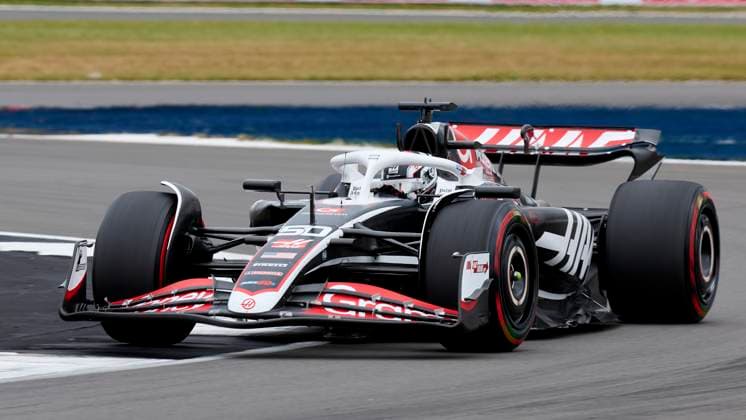 F1 Grand Prix of Great Britain - Practice Oliver Bearman of Great Britain driving the (50) MoneyGram Haas F1 Team VF-24 Ferrari on track during practice ahead of the F1 Grand Prix of Great Britain at Silverstone Circuit on July 5, 2024, in Northampton, England. Northampton Silverstone Circuit Northampton England RL_GPF1GB24_00271 Copyright: xRicardoxLarreinax