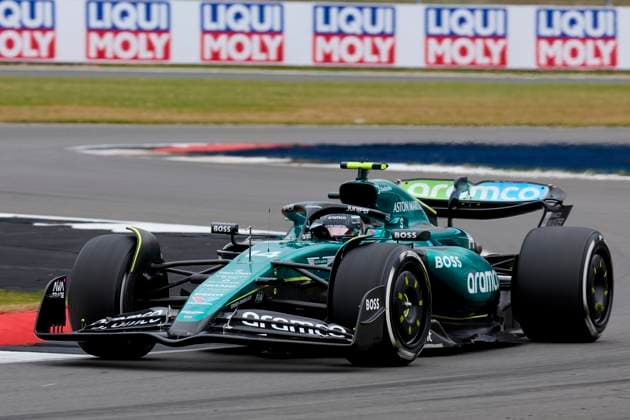 F1 Grand Prix of Great Britain - Practice Fernando Alonso of Spain driving the (14) Aston Martin Aramco F1 Team AMR24 Mercedes on track during practice ahead of the F1 Grand Prix of Great Britain at Silverstone Circuit on July 5, 2024, in Northampton, England. Northampton Silverstone Circuit Northampton England RL_GPF1GB24_00305 Copyright: xRicardoxLarreinax