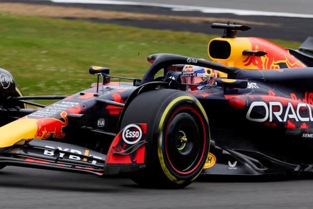 F1 Grand Prix of Great Britain - Practice Max Verstappen of the Netherlands driving the (1) Oracle Red Bull Racing RB20 on track during practice ahead of the F1 Grand Prix of Great Britain at Silverstone Circuit on July 5, 2024, in Northampton, England. Northampton Silverstone Circuit Northampton England RL_GPF1GB24_00334 Copyright: xRicardoxLarreinax