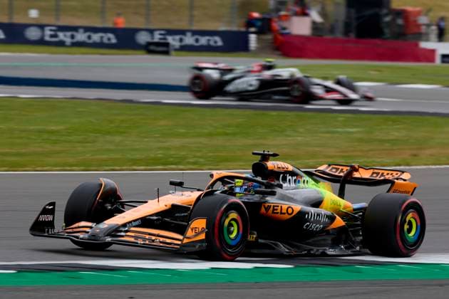 F1 Grand Prix of Great Britain - Practice Oscar Piastri of Australia driving the (81) McLaren Formula 1 Team MCL38 on track during practice ahead of the F1 Grand Prix of Great Britain at Silverstone Circuit on July 5, 2024, in Northampton, England. Northampton Silverstone Circuit Northampton England RL_GPF1GB24_00358 Copyright: xRicardoxLarreinax